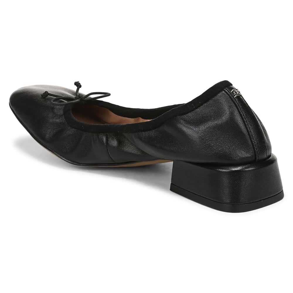 Belle Ballet Flat in Black Leather
