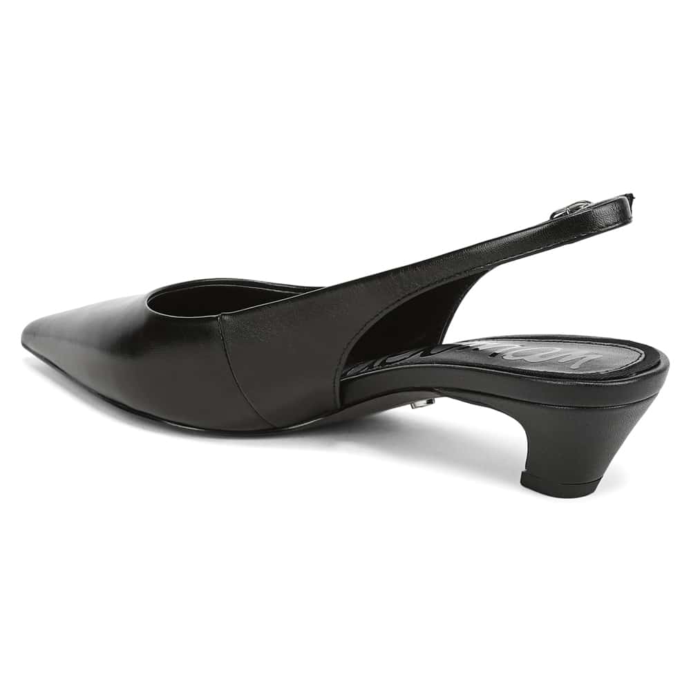 Finch Pumps in Black Leather