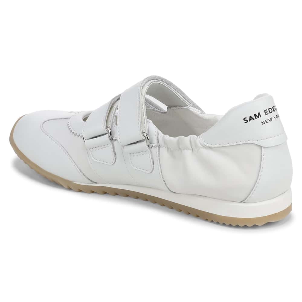 Isabella Sneaker in White Leather