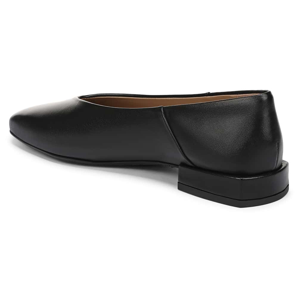 Kasey Ballet Flat in Black Leather