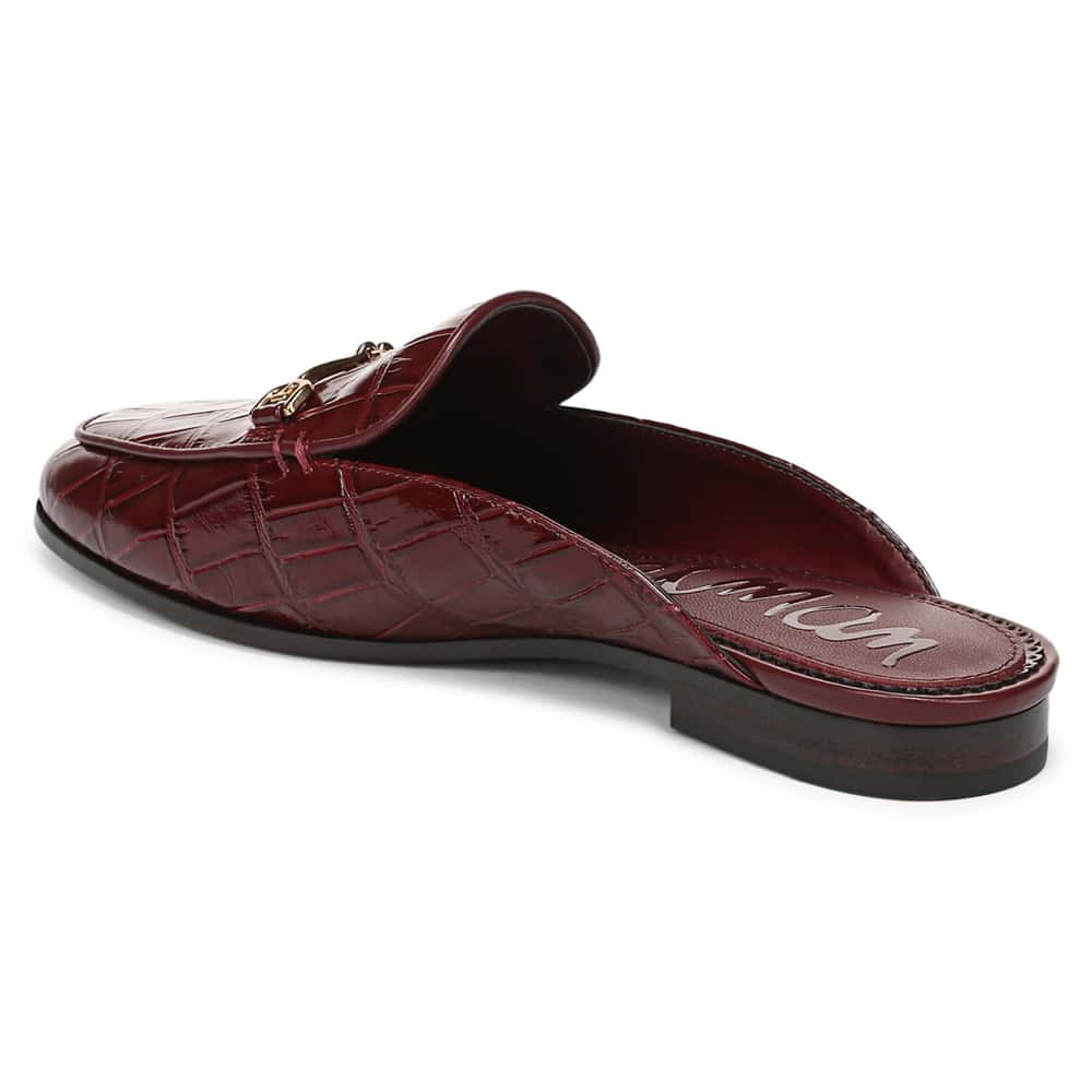Linnie Flat in French Merlot Croc Croc