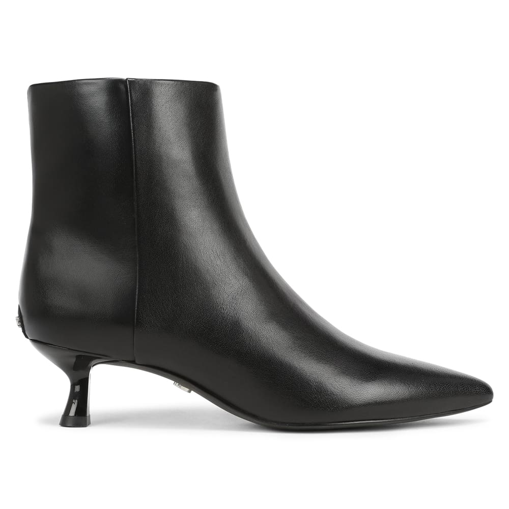 Ryla Boot in Black Leather