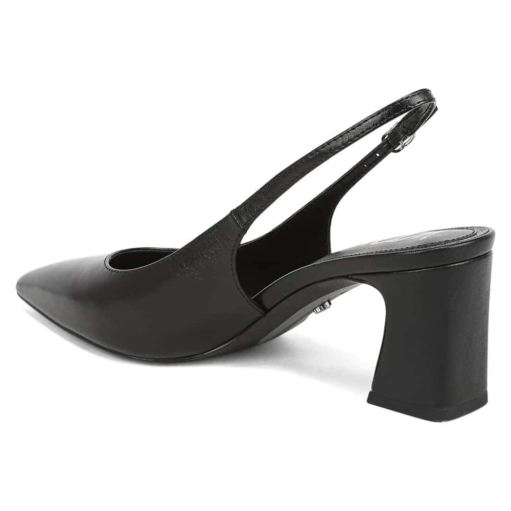 Winfred Pumps in Black Leather