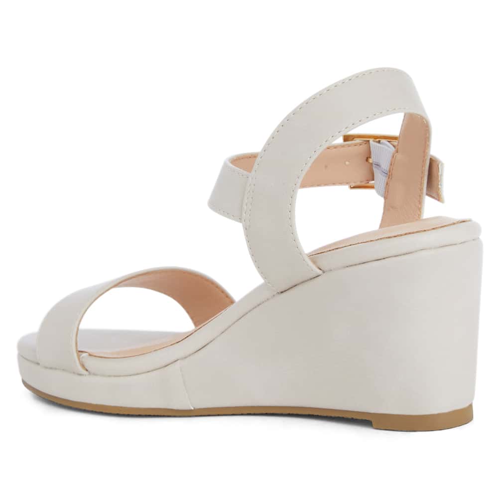 Abbey Wedge in Off White Smooth Smooth