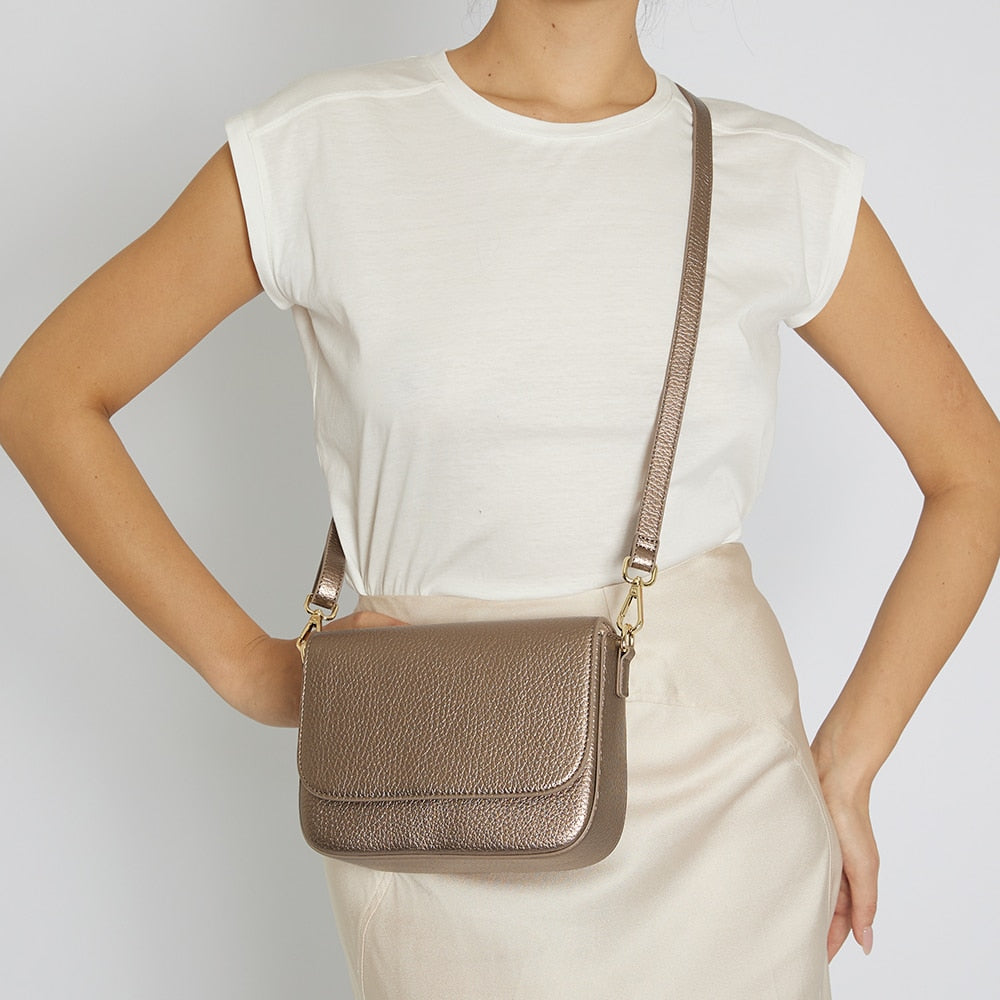 Amalfi Bag in Pewter Pebble