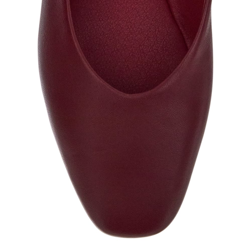 Amanda Ballet Flat in Red Leather