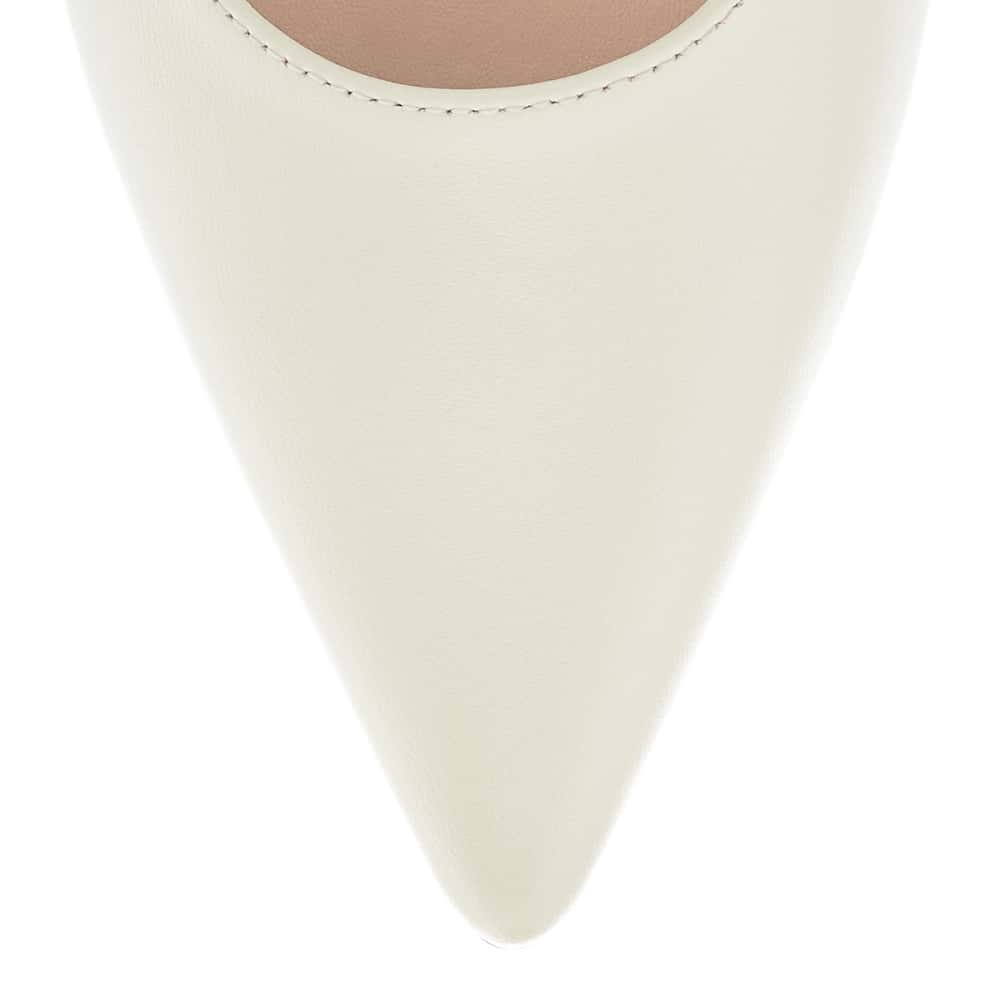 Astrid Heel in Bone Leather