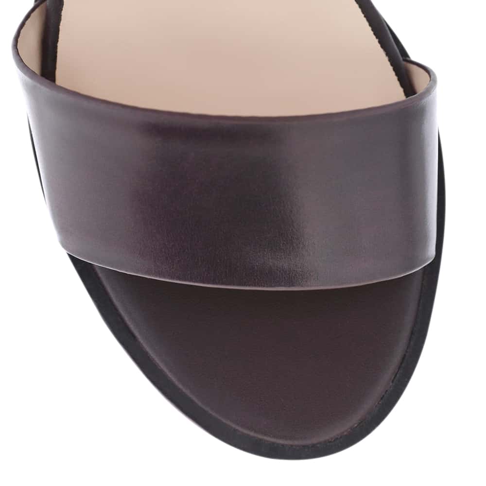 Bali Heel in Chocolate Glove Leather