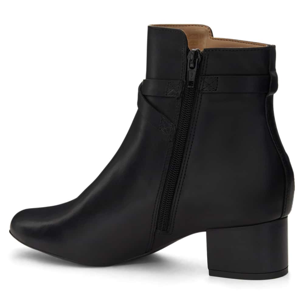Bravo Boot in Black Leather