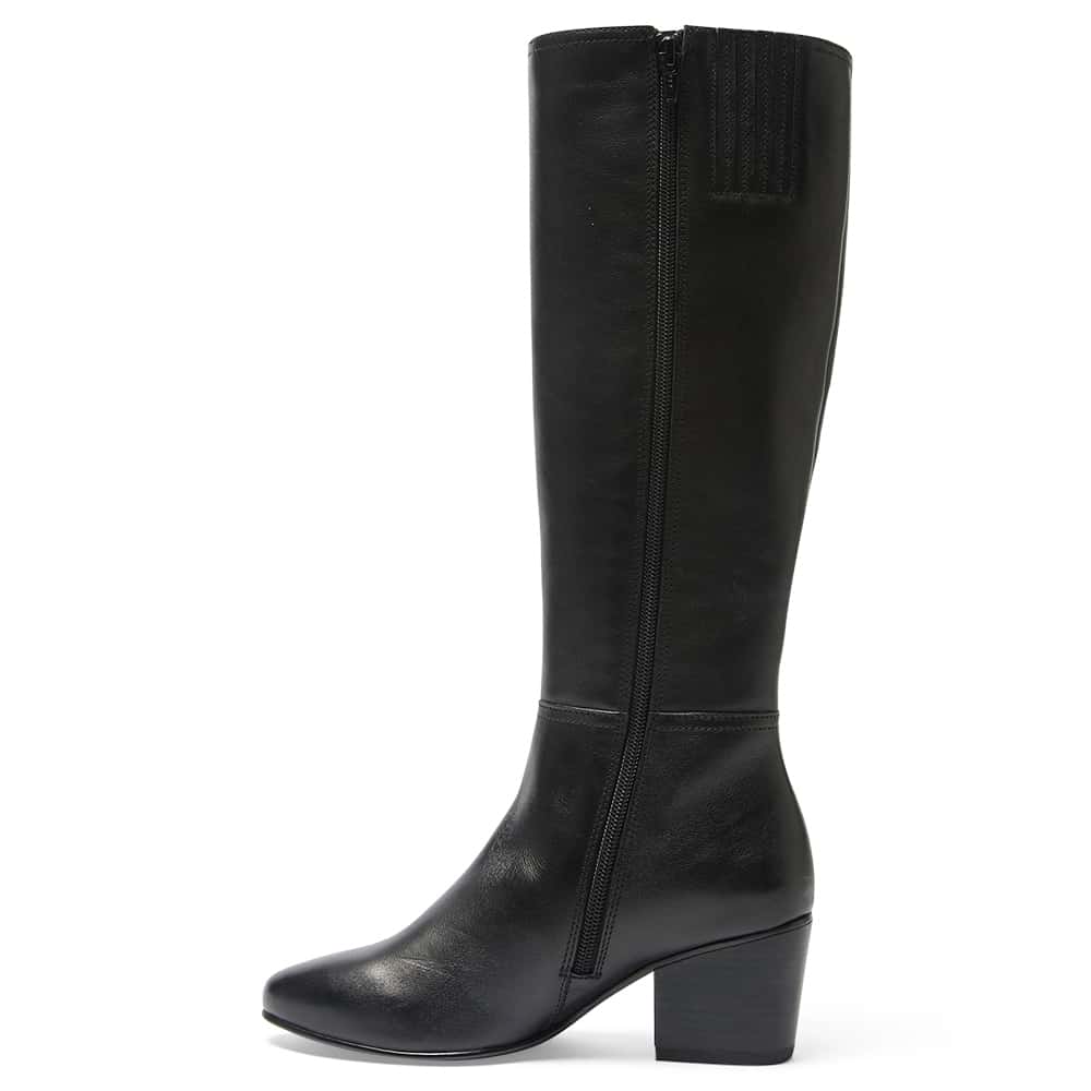 Drake Boot in Black Leather