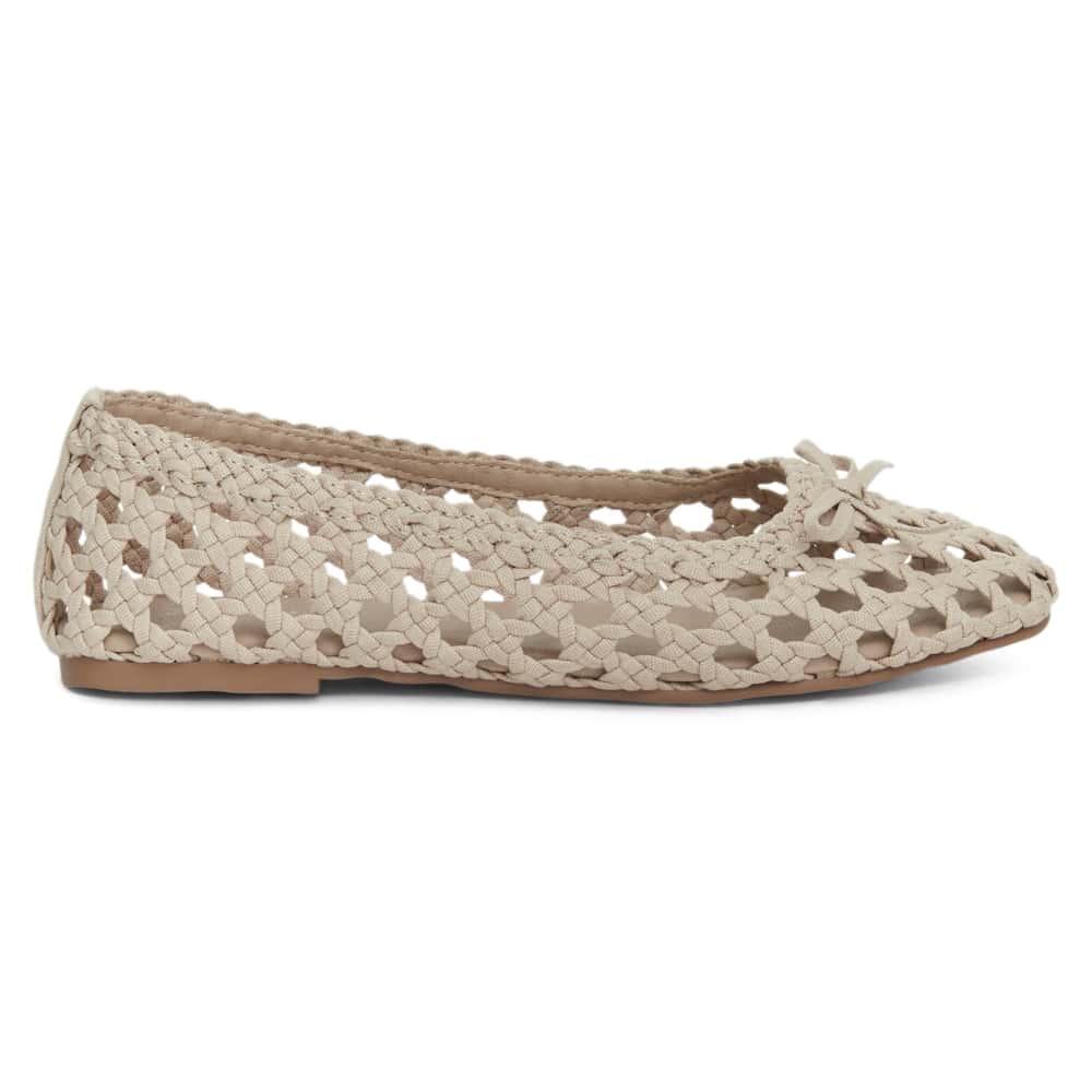 Eden Ballet Flat in Natural