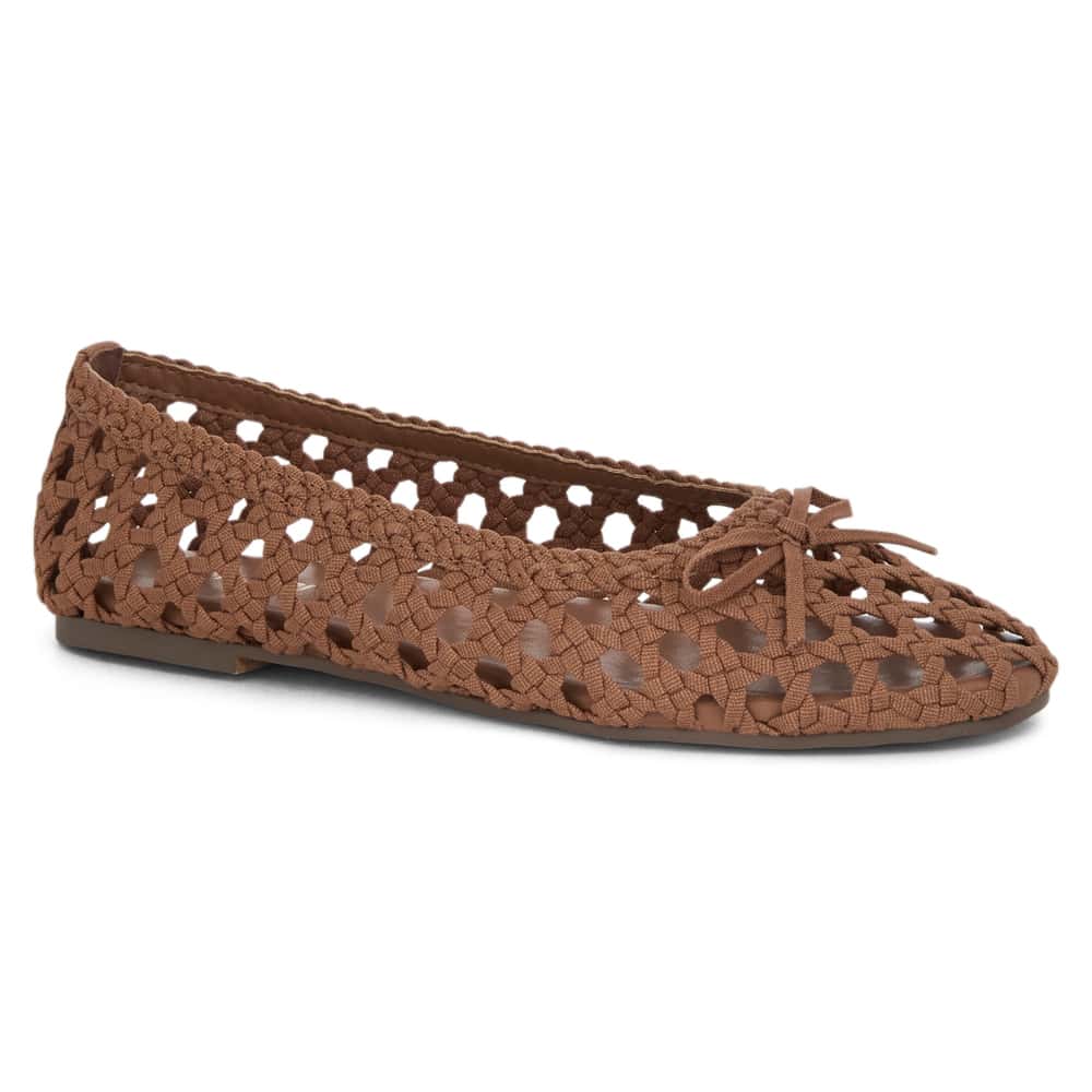 Eden Ballet Flat in Tan