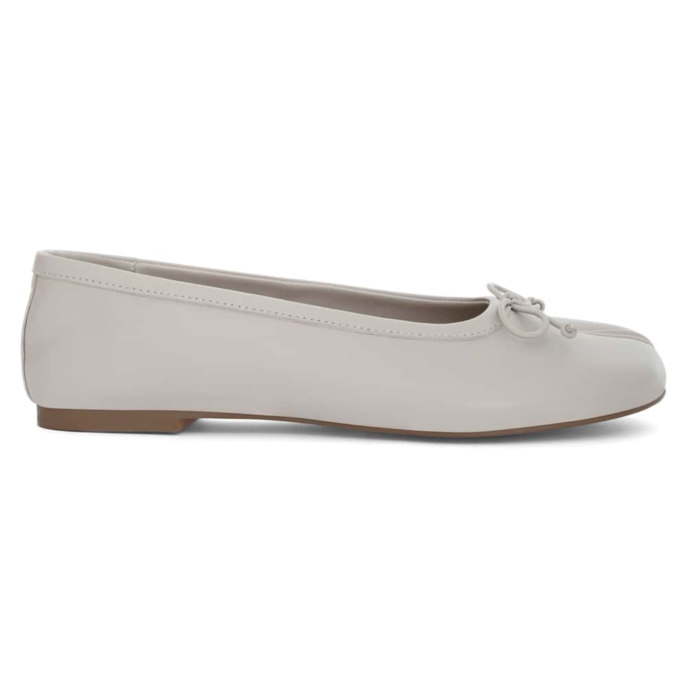 Edwina Ballet Flat in Bone Leather