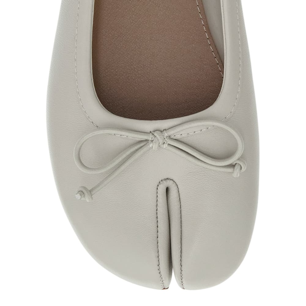 Edwina Ballet Flat in Bone Leather