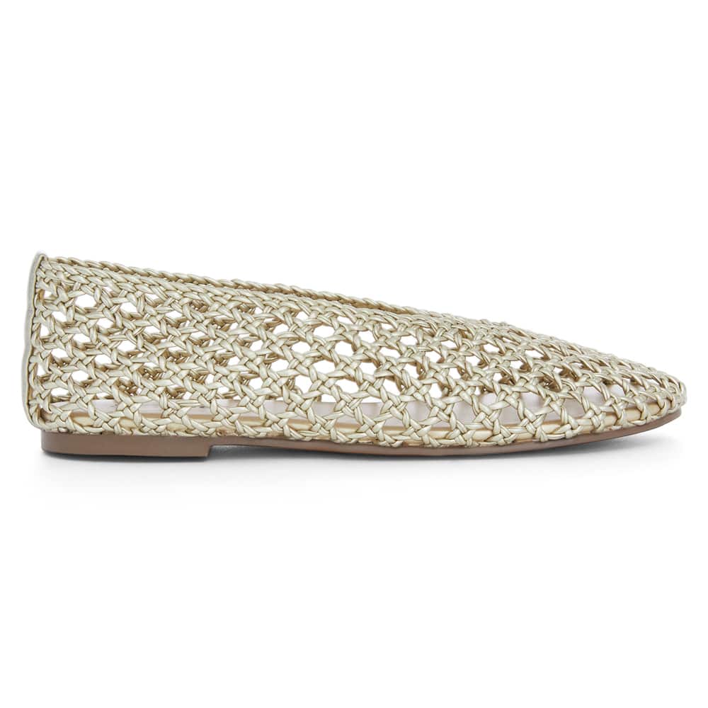 Ella Flat in Soft Gold