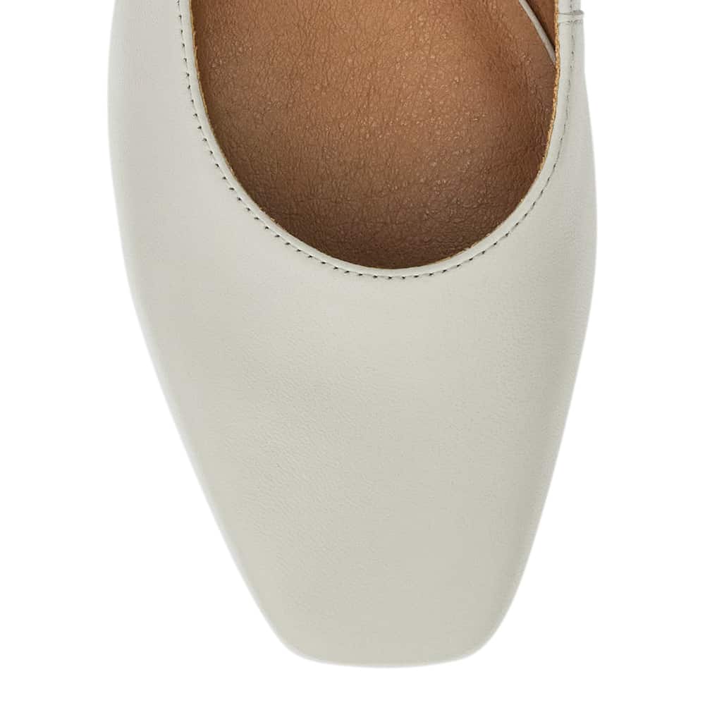 Everly Ballet Flat in Bone Leather