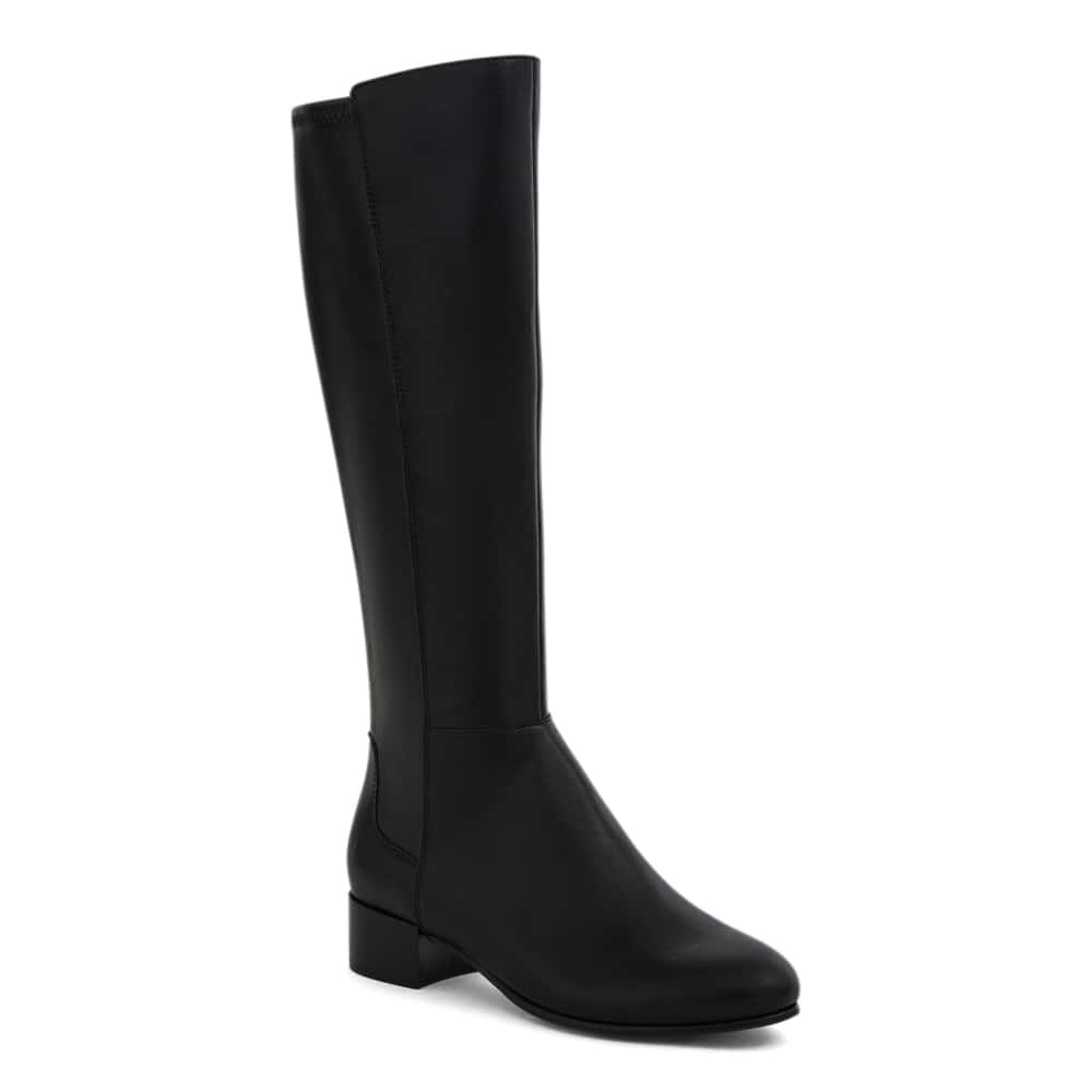 Falcon Boot in Black Leather