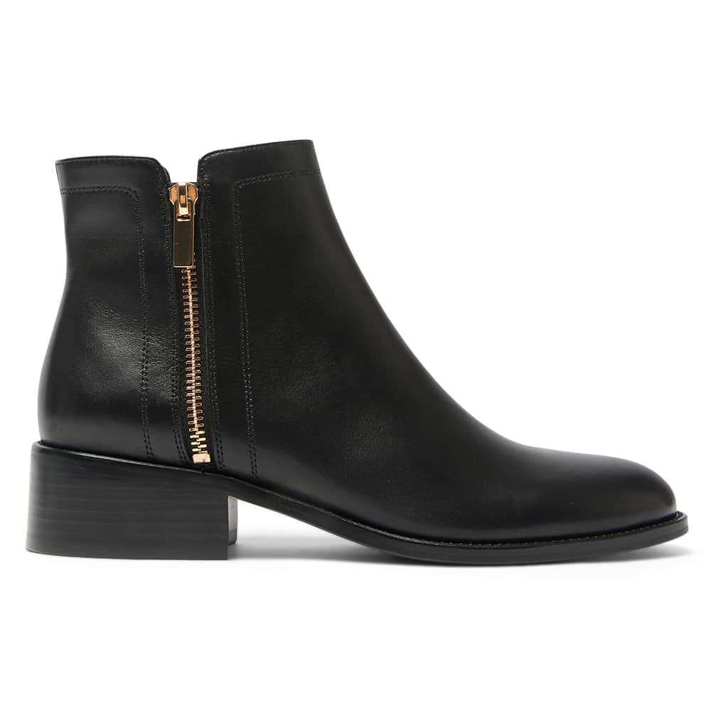Fenton Boot in Black Leather