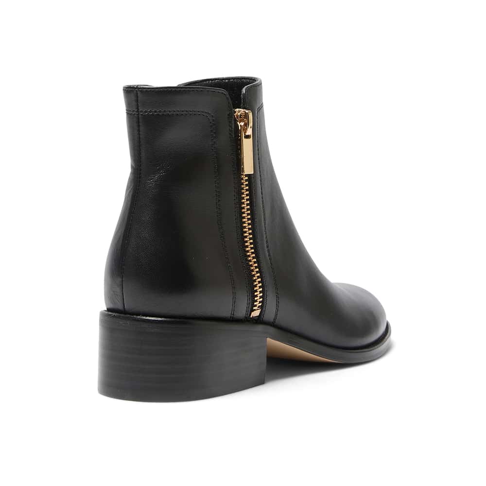 Fenton Boot in Black Leather
