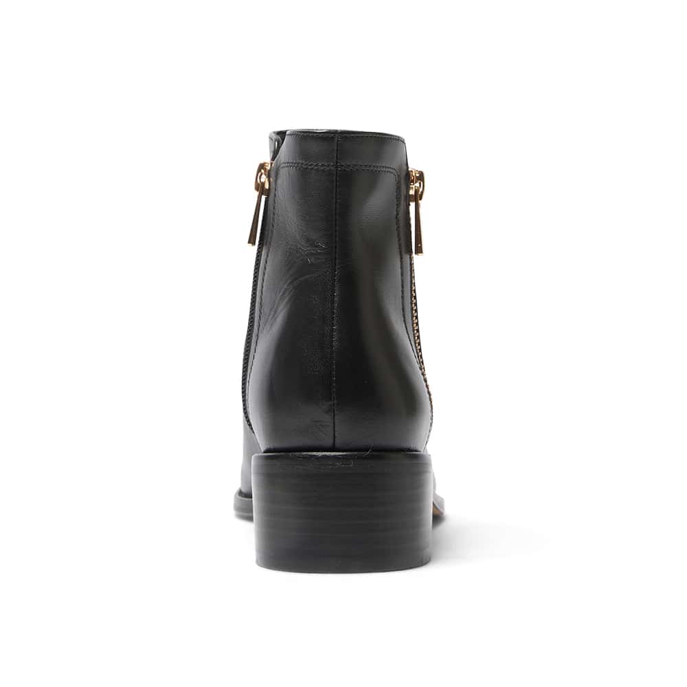 Fenton Boot in Black Leather