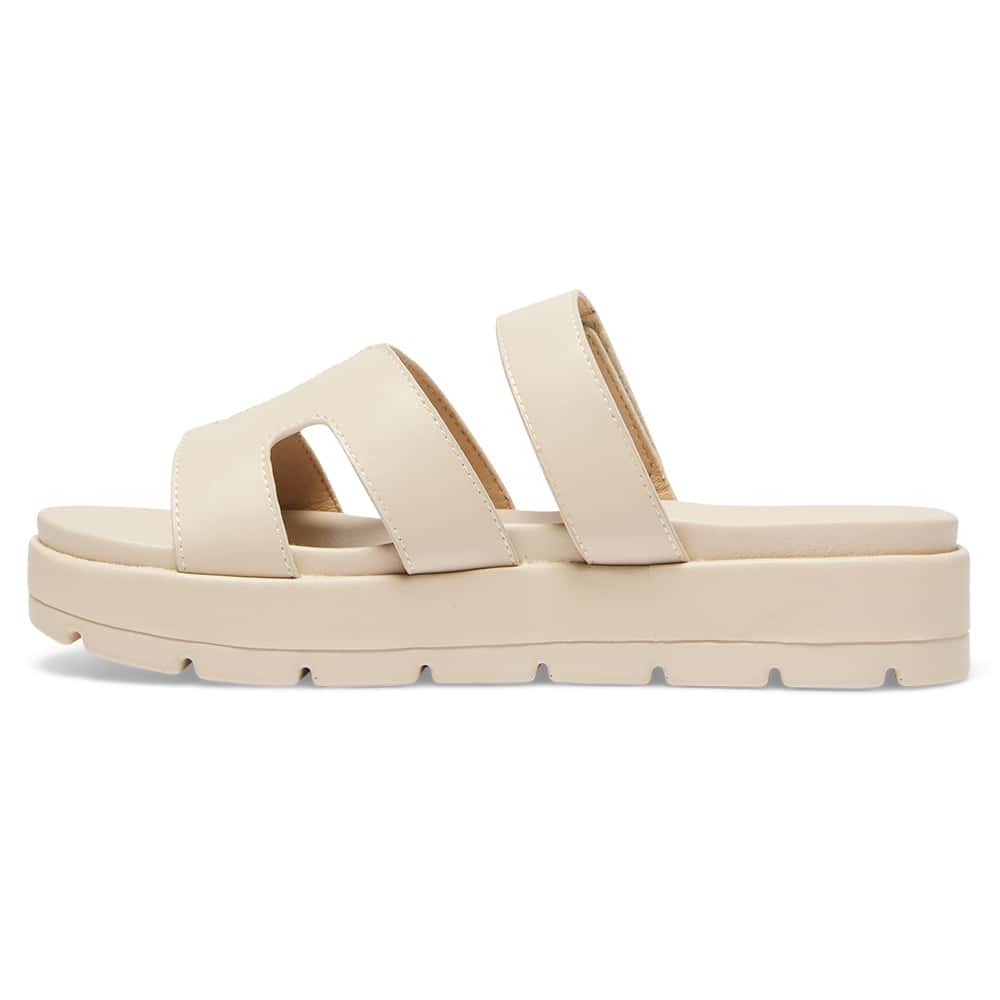 Finch Slide in Beige Smooth