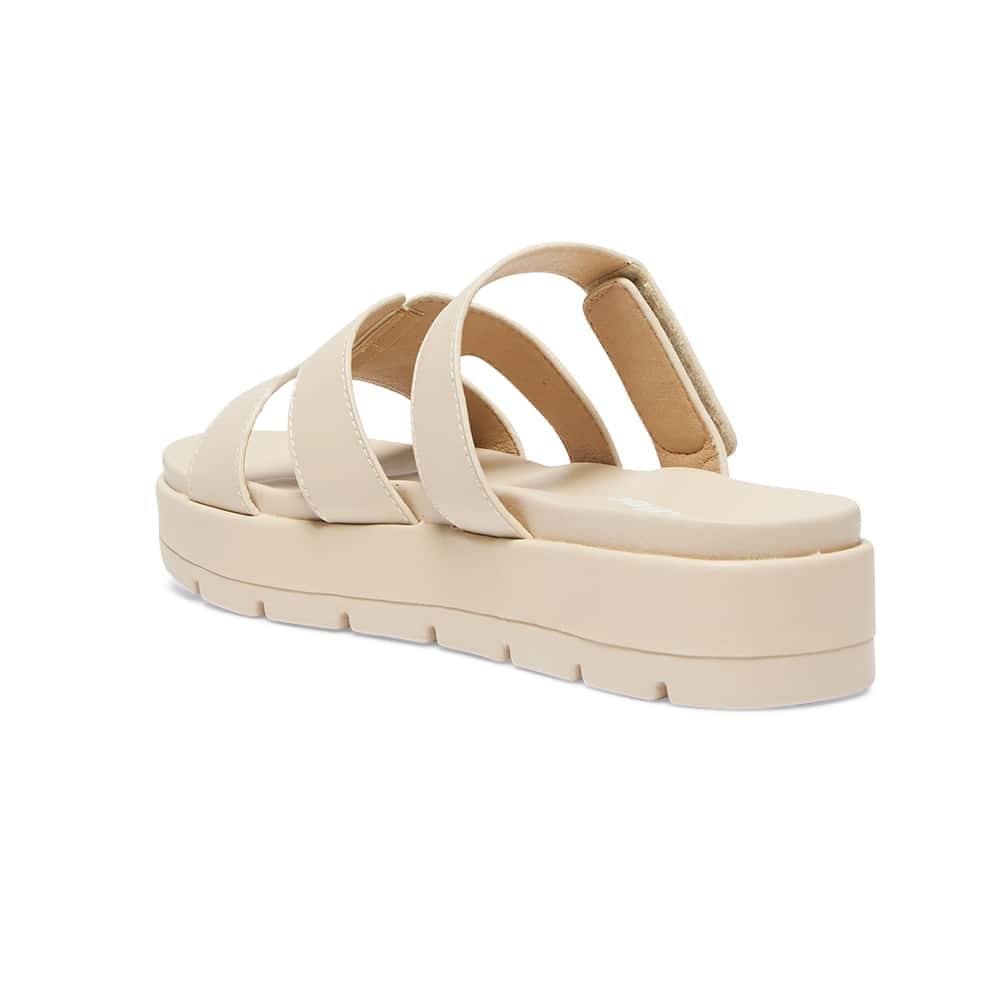 Finch Slide in Beige Smooth