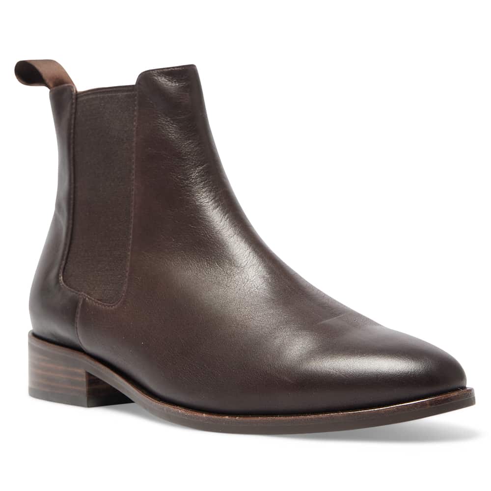 Fitzroy Boot in Chocolate Glove Leather