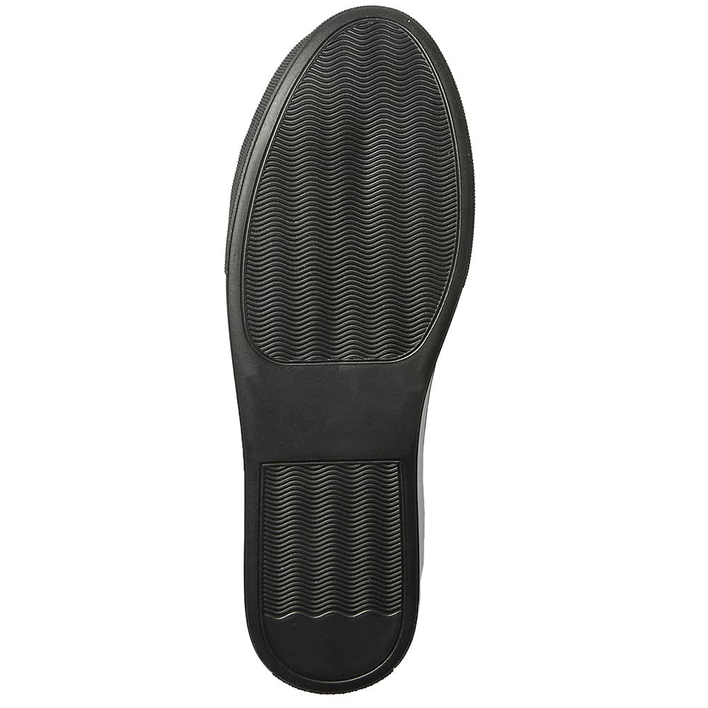 Frenzy Sneaker in Black On Black Leather