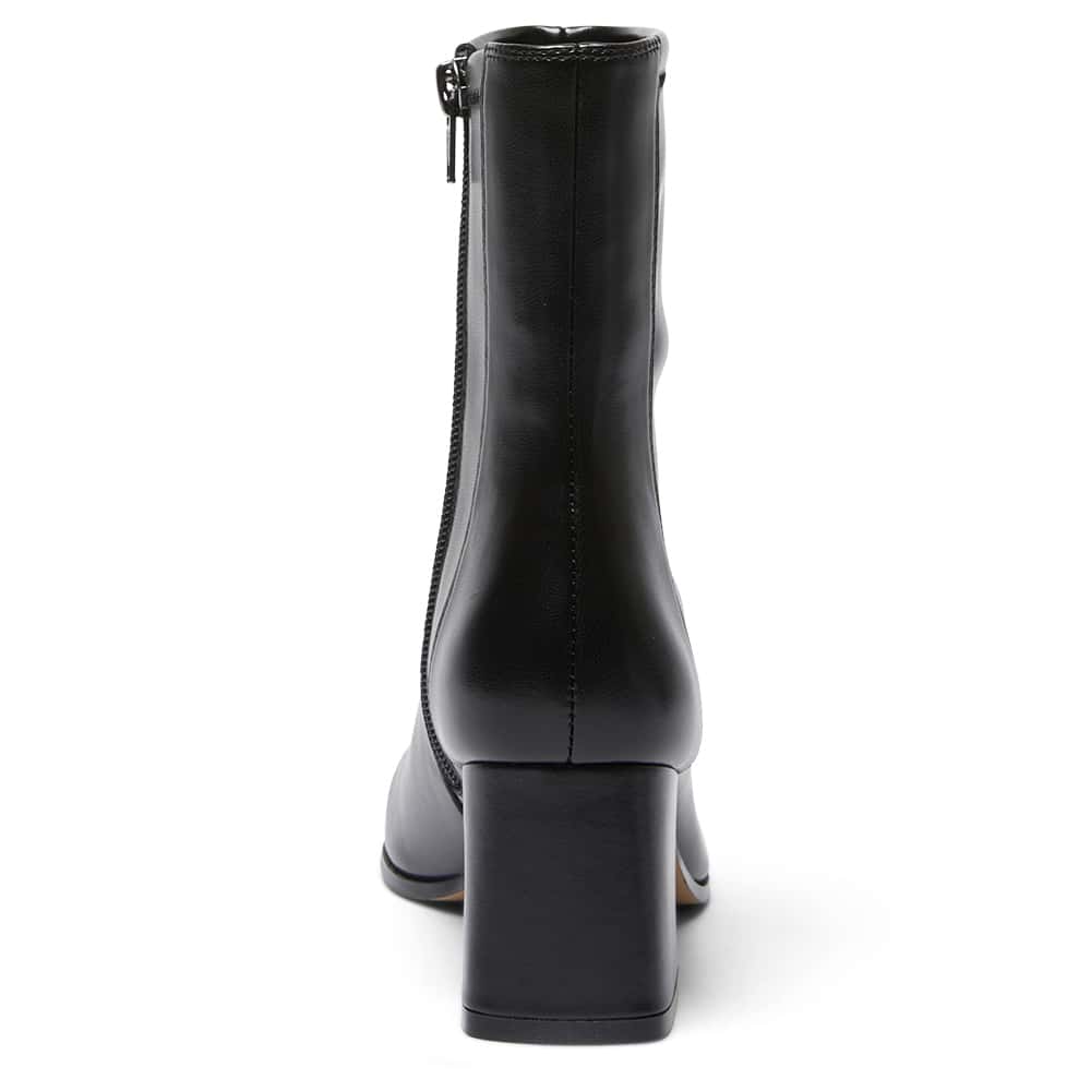 Hampton Boot in Black