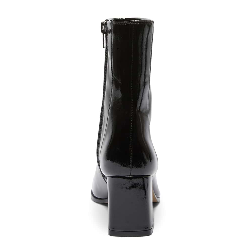 Hampton Boot in Black Patent Crinkle Stretch Patent