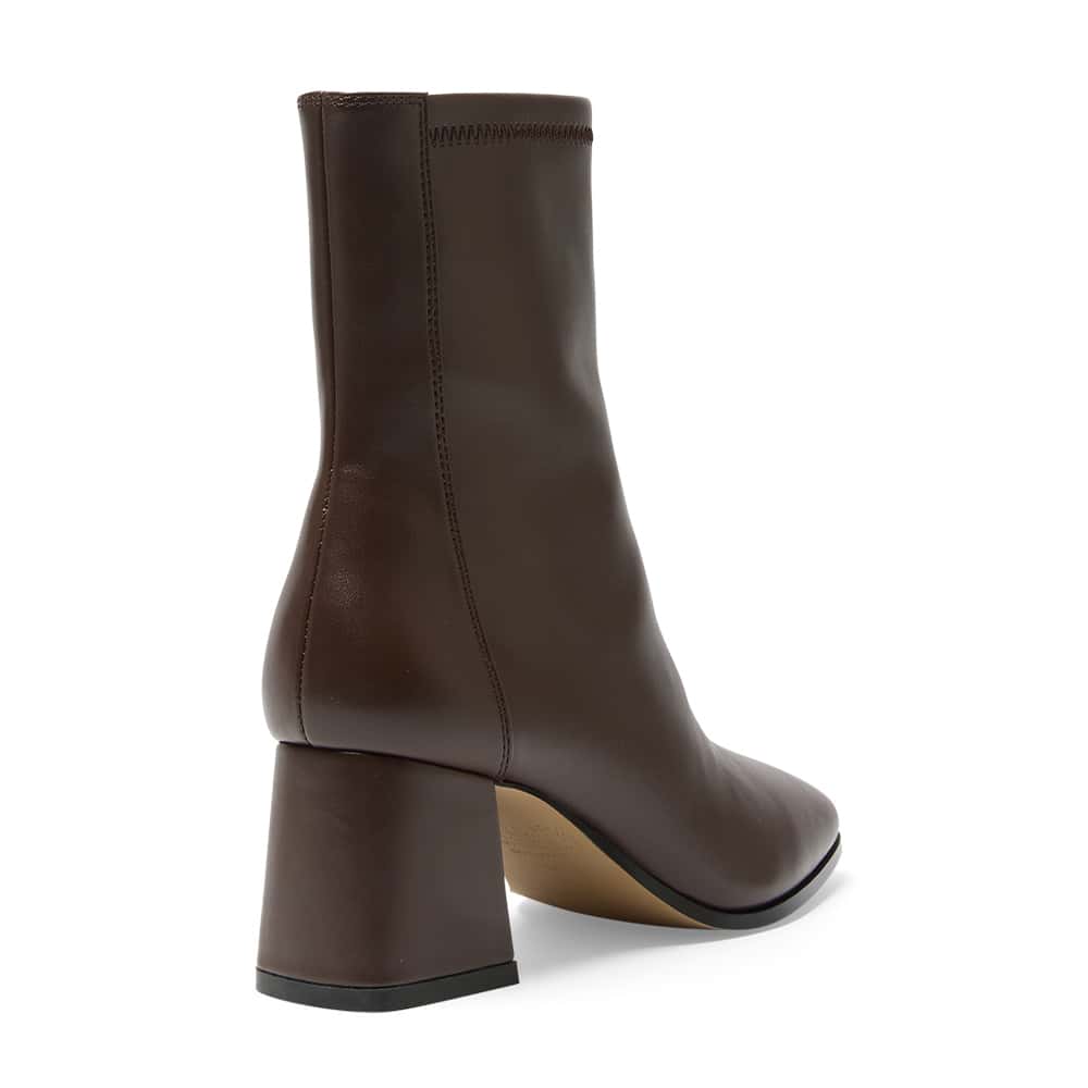 Hampton Boot in Chocolate Stretch