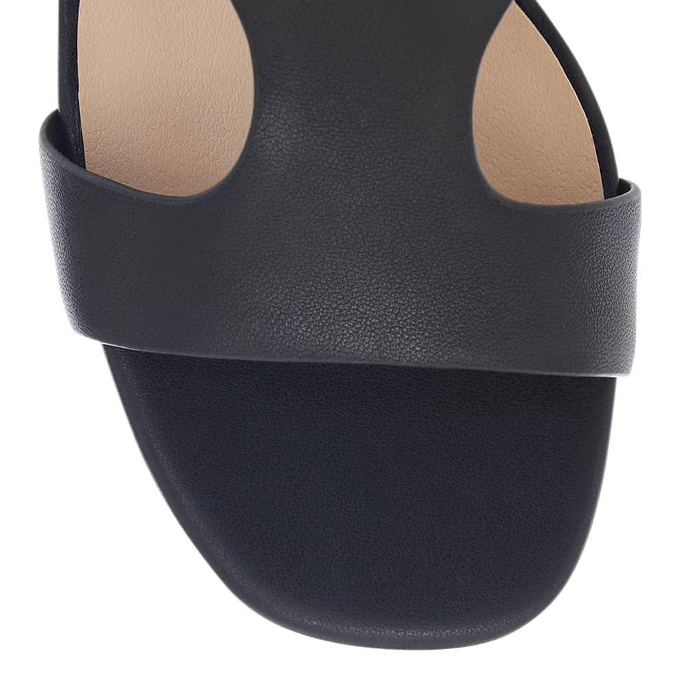Harper Heel in Black Leather