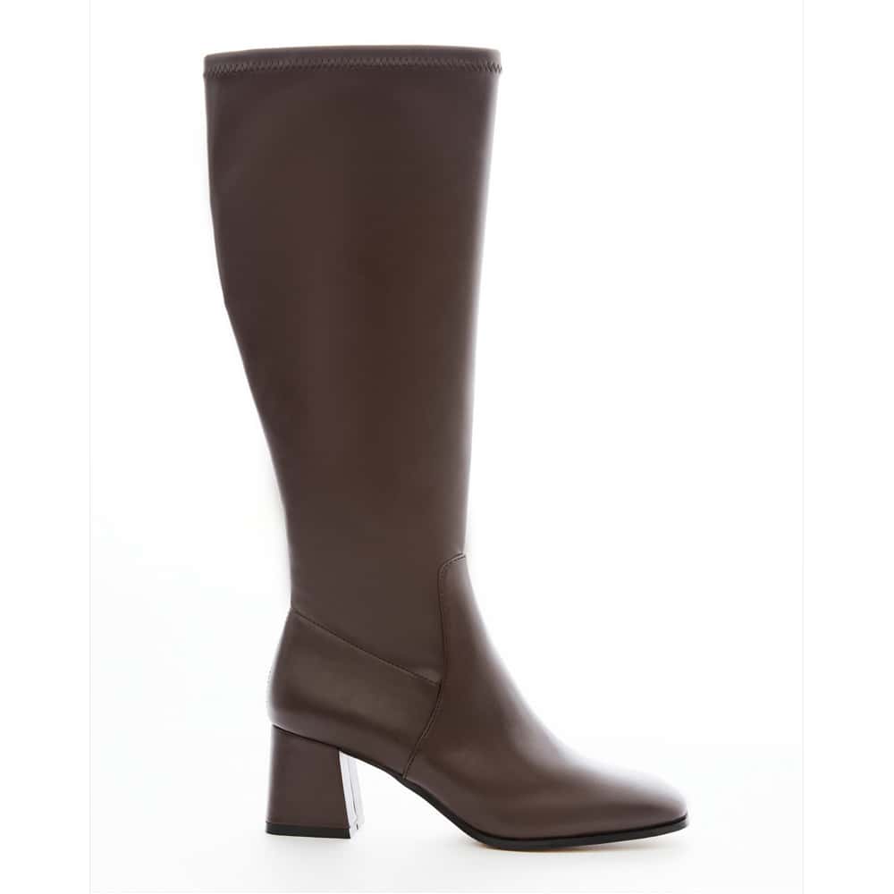 Heritage Boot in Chocolate Stretch