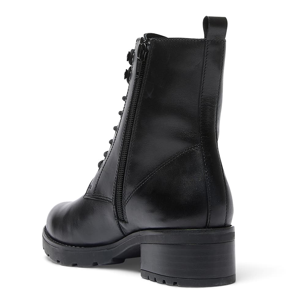 Inferno Boot in Black Leather