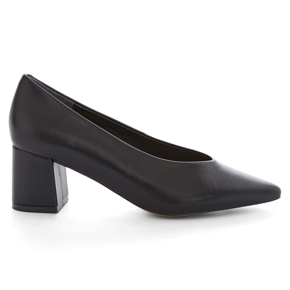Jean Heel in Black Leather
