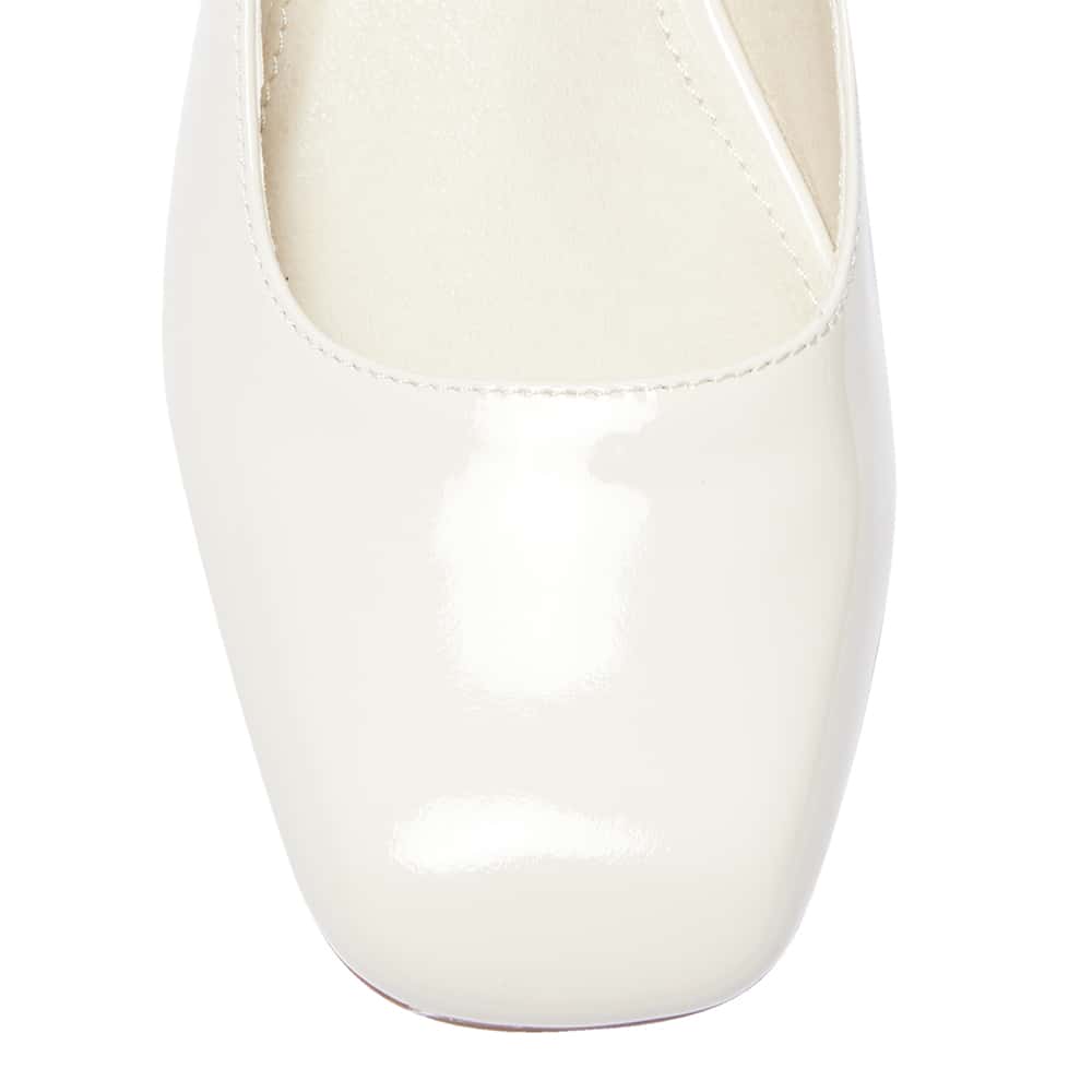Lydia Heel in Bone Patent