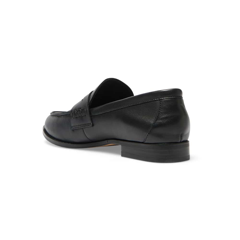 Mabel Loafer in Black Leather