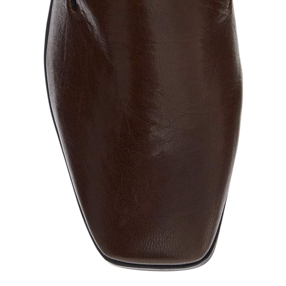 Manor Loafer in Chocolate  Leather