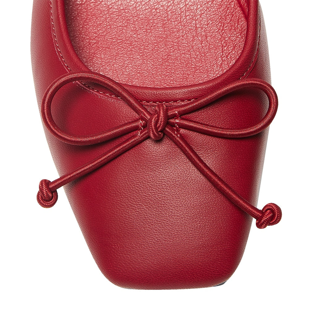 Maya Flat in Red Leather