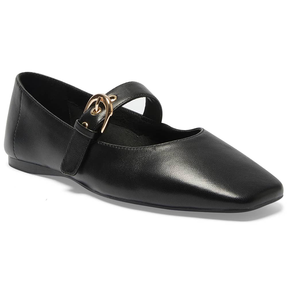 Melrose Flat in Black Leather