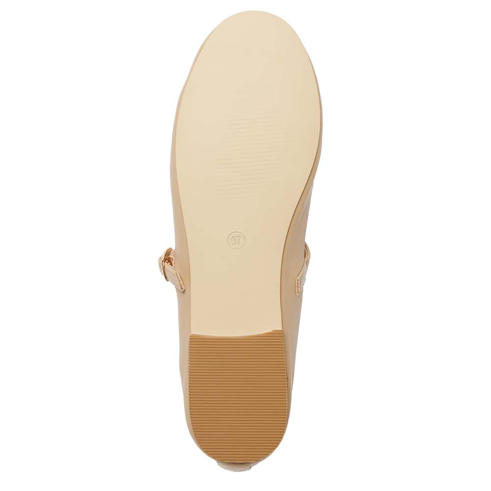 Molly Ballet Flat in Nude Leather