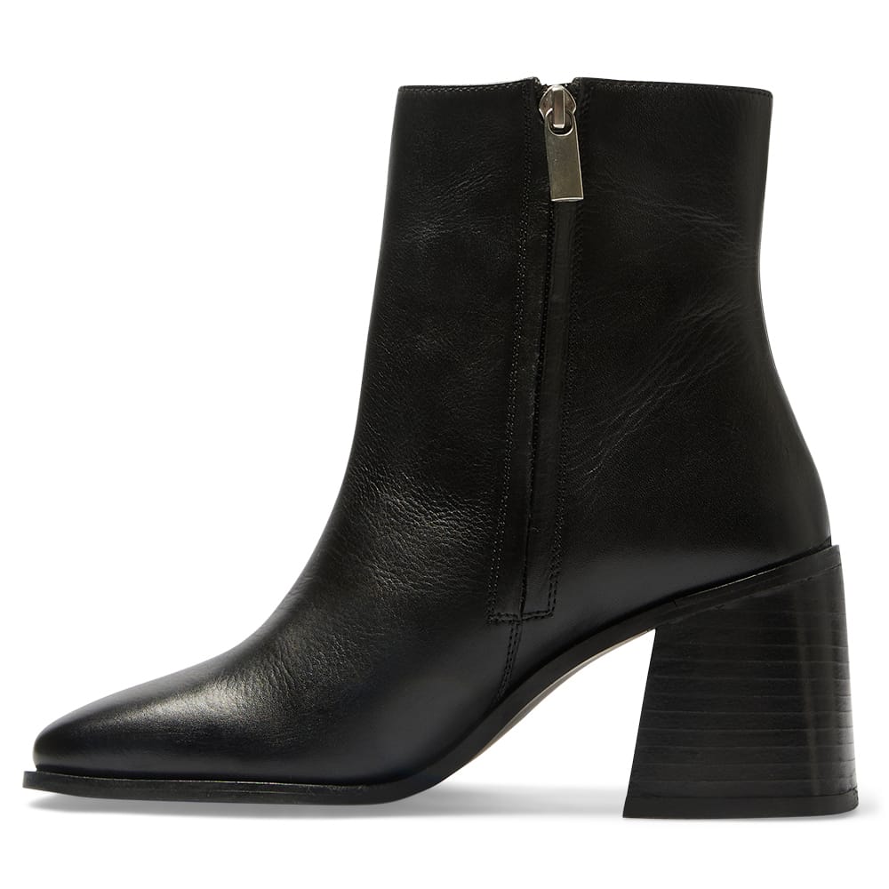 Morocco Boot in Black Leather