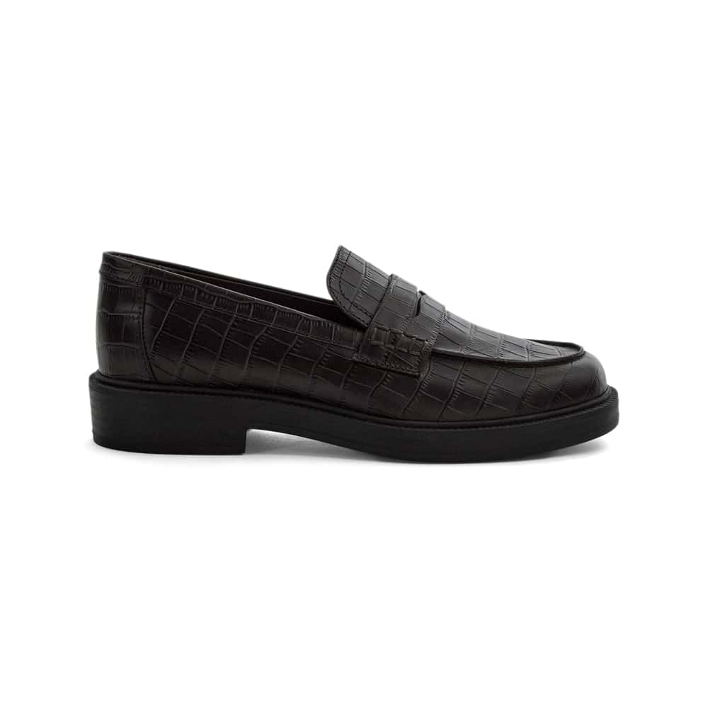 Pia Loafer in Chocolate Croc Croc