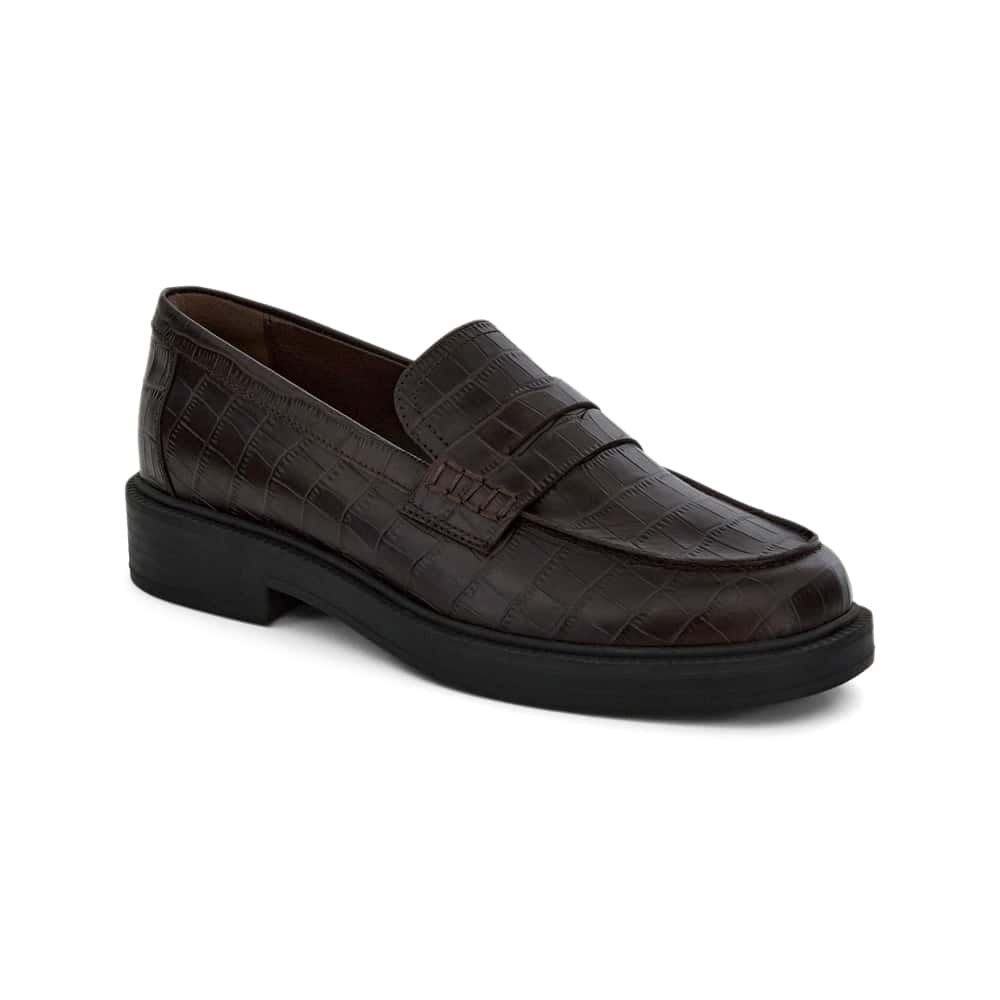 Pia Loafer in Chocolate Croc Croc