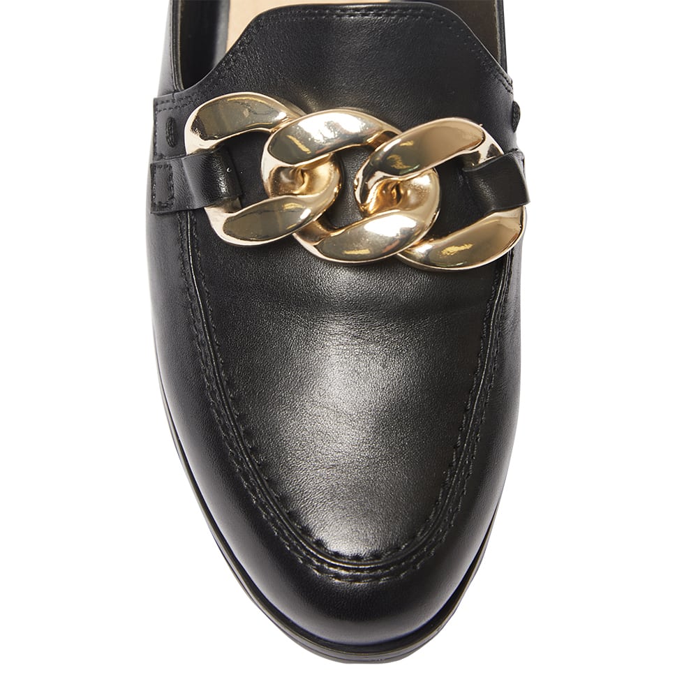 Pivot Loafer in Black Leather