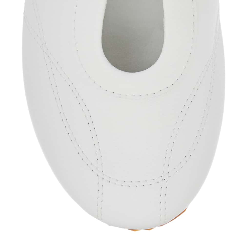 Pronto Sneaker in White Leather