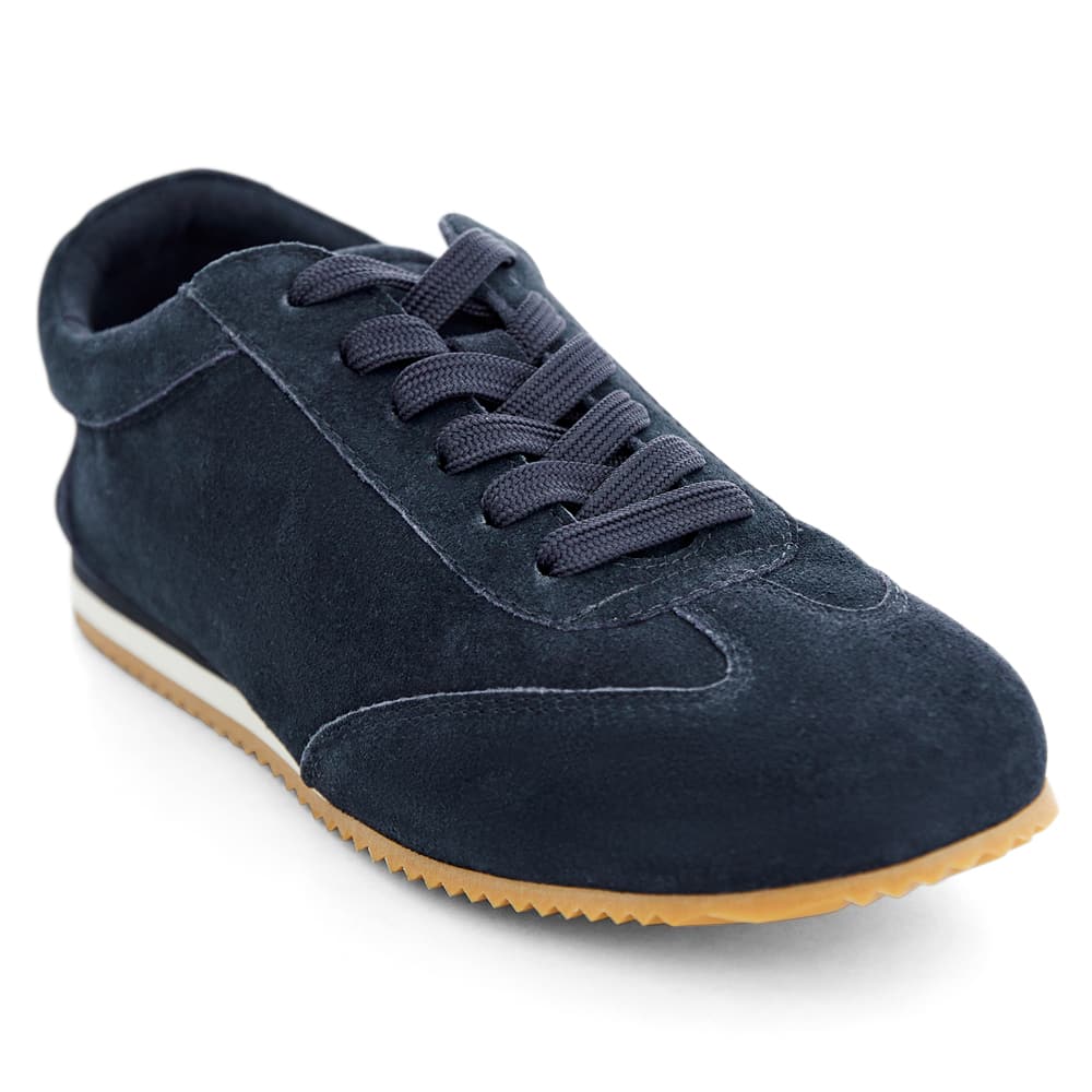 Pulse Sneaker in Navy Suede