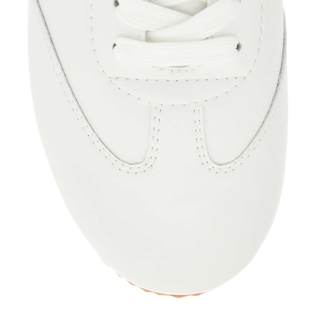 Pulse Sneaker in White Leather