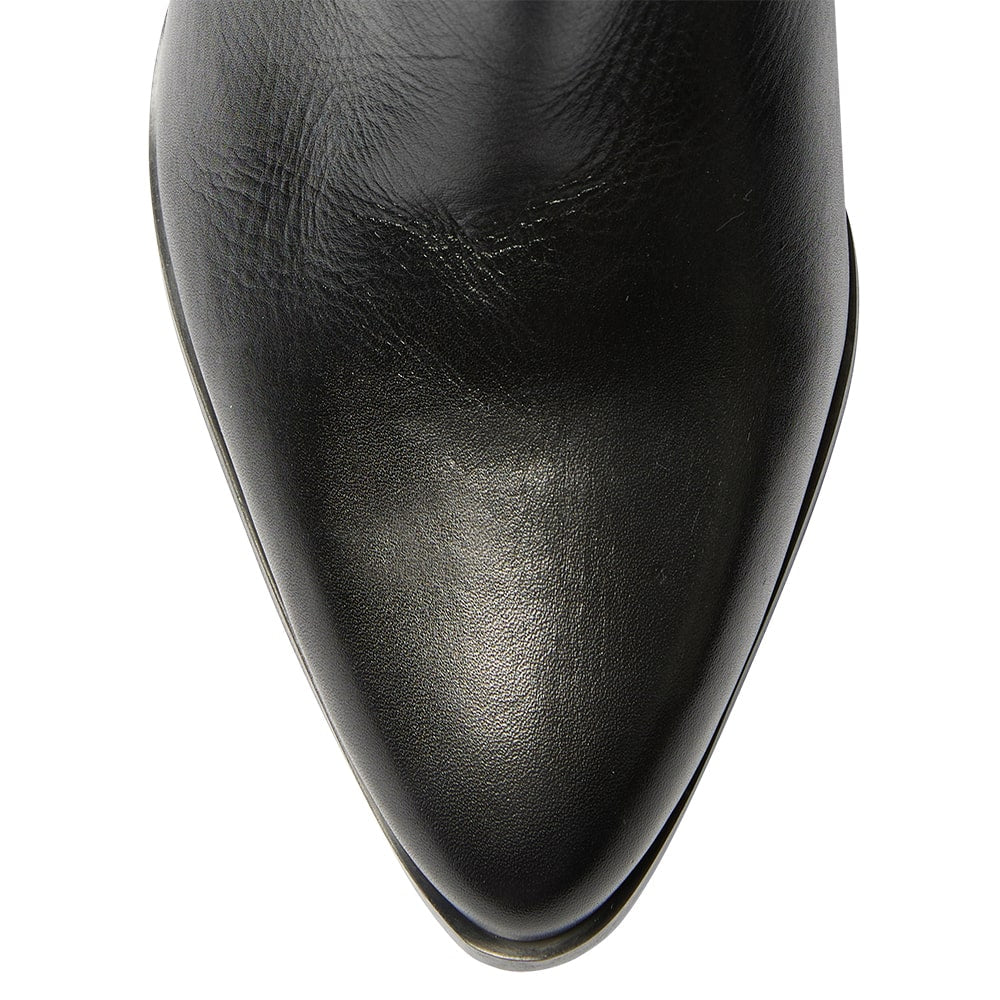 Rapid Boot in Black Leather