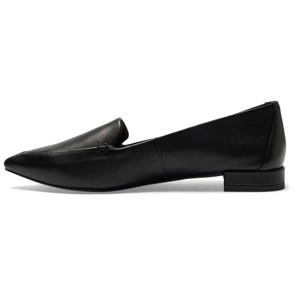 Raven Loafer in Black Leather